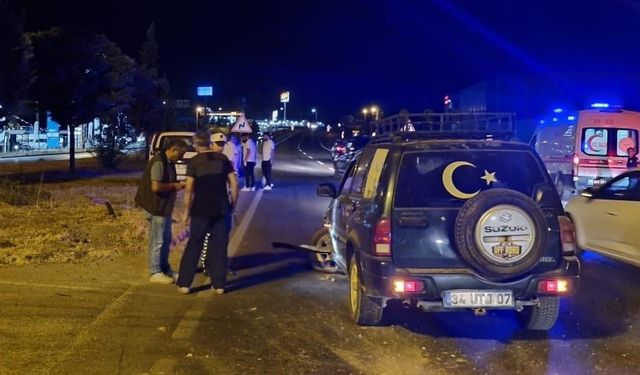 İki ayrı kazada 3 kişi yaralandı
