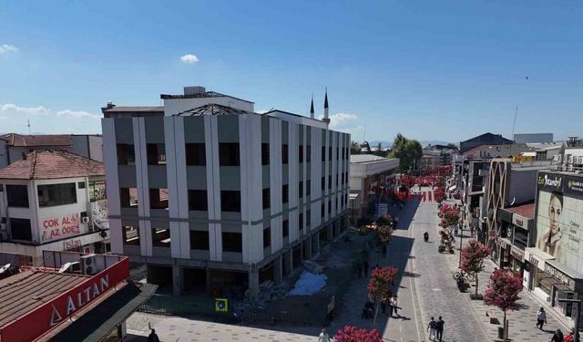Zincirlikuyu iş merkezi ve kütüphanesi inşaatı tüm hızıyla sürüyor