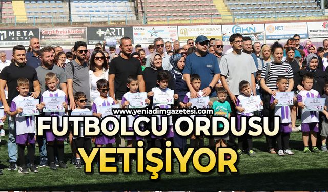 Futbolcu ordusu yetişiyor