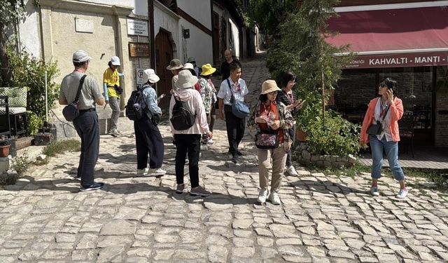 Osmanlı kentinde hafta sonu hareketliliği yaşanıyor