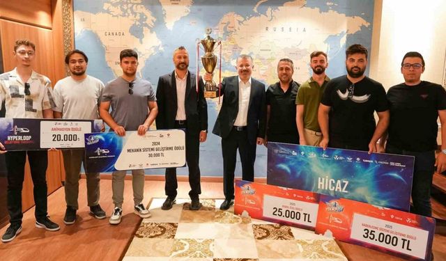 KBÜ Hyperloop Takımı Hicaz, TEKNOFEST’te çifte ödül kazandı