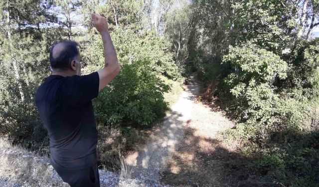 Kuraklık dereleri kuruttu, köylü nöbetleşe su kullanıyor