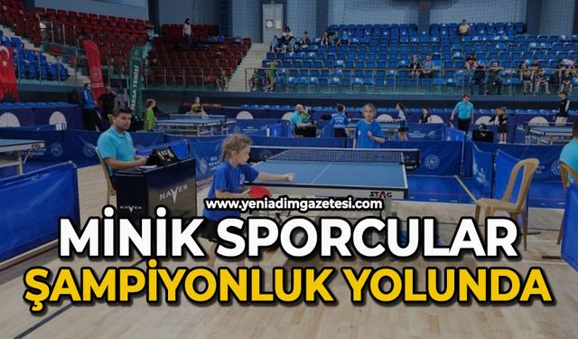 Minik sporcular şampiyon olmak için ter döktü