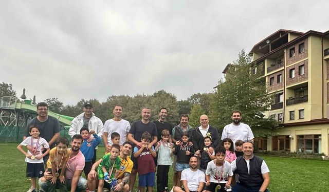 ’Kağıt üzerinde yöneticiyim’ diyen Halit Ergül’ün kızı Ceyda Hacıbekiroğlu velilere facia oteline pazarlama etkinliği dü