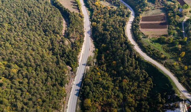 Kara yolunda sonbahar yolculuğu