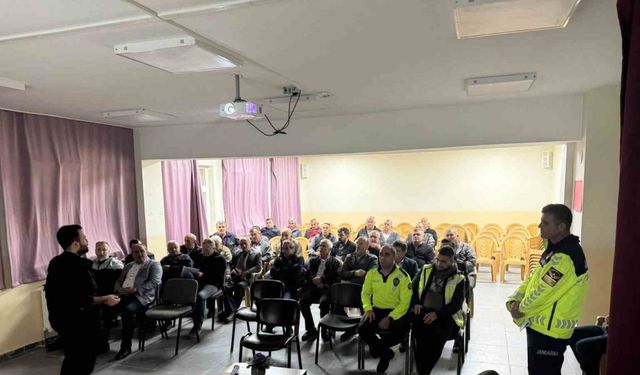 Taşımalı eğitim şoförlerine güvenlik eğitimi