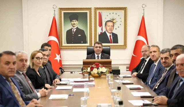 Vali Aslan, "İhtiyaç sahibi vatandaşlarımızın yanında olduk"