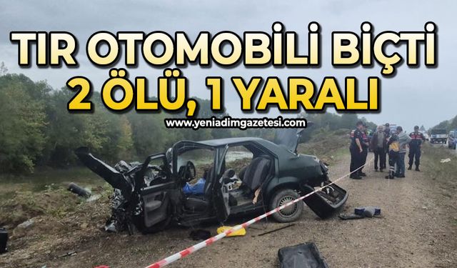 Tır yoldan çıktı: 2 ölü, 1 yaralı