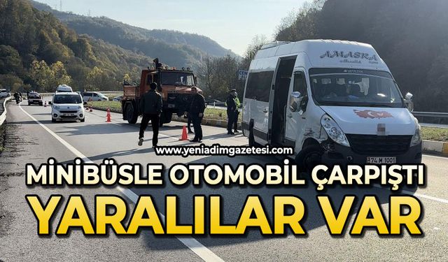Yolcu minibüsü ve otomobil çarpıştı: 2 yaralı