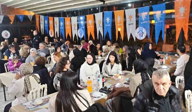 AK Parti İlçe Teşkilatı tarafından Danışma Meclisi Toplantısı gerçekleştirildi