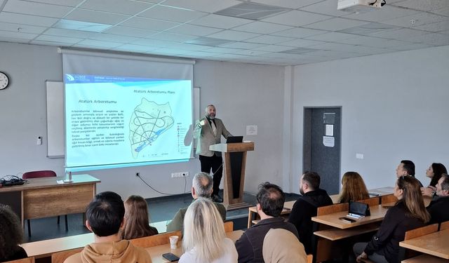 Bitki biyolojik çeşitliliğinin korunmasında botanik bahçelerinin önemi vurgulandı