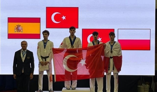 Emir Perçin bronz madalyanın sahibi oldu