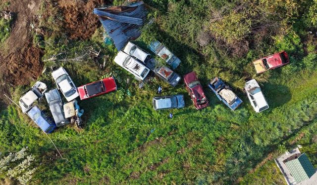 Hurda araçlar toplanıyor