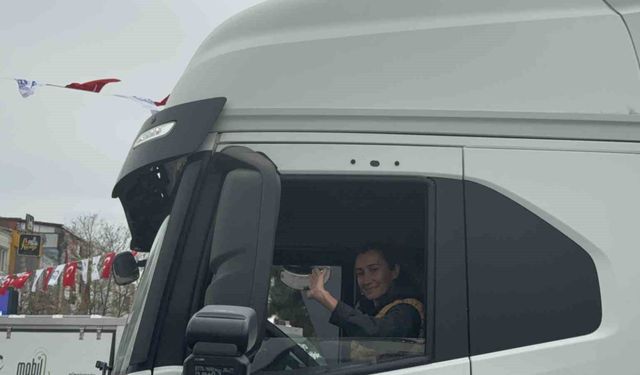 Yardım konvoyuna 'kadın eli' değdi