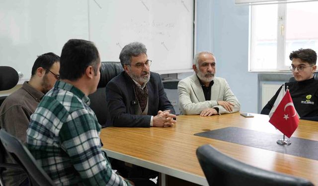 'Dünü Oku, Yarını Yaz' konferansı gerçekleştirildi