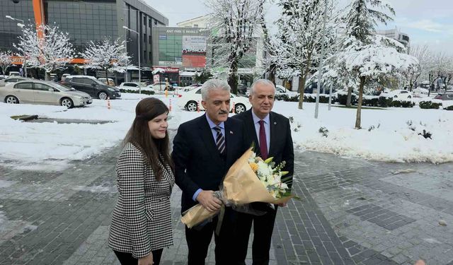 Vali Mehmet Makas görevine başladı