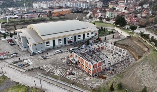 Cimnastik salonu inşaatı tüm hızıyla sürüyor