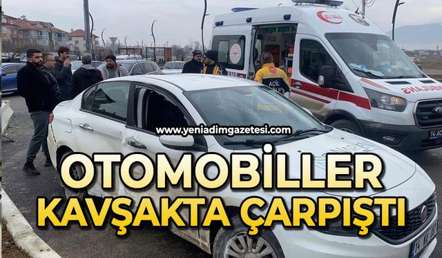 Kavşakta 2 otomobil çarpıştı: 1 yaralı