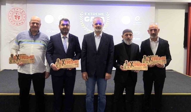 Bolu'da extreme yarışlarında dereceye giren sporculara ödülleri verildi