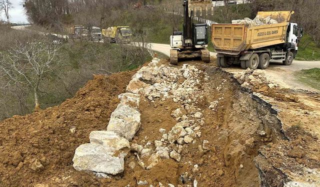 Heyelan bölgelerine anında müdahale