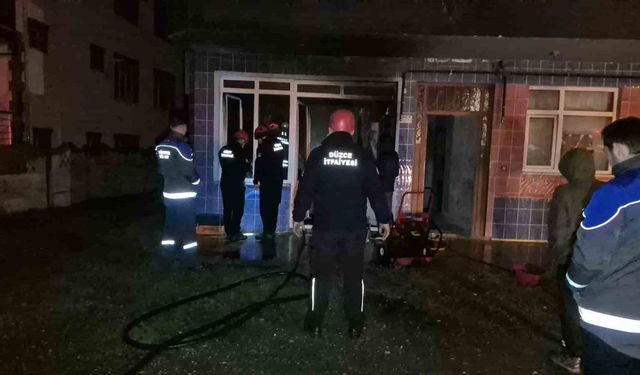 Isınmak için yaktığı ateş, yangın çıkarttı