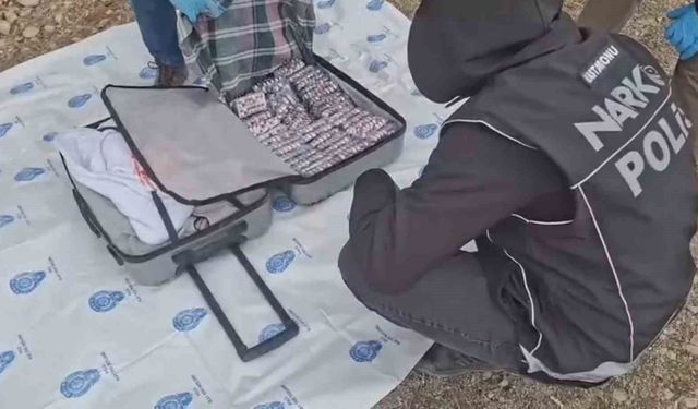 Kastamonu'da 11 bin sentetik ecza hapı ele geçirildi: 6 tutuklama