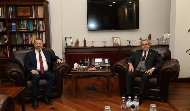 Rektör Kırışık'tan Ankara Üniversitesi Rektörü Ünüvar'a ziyaret