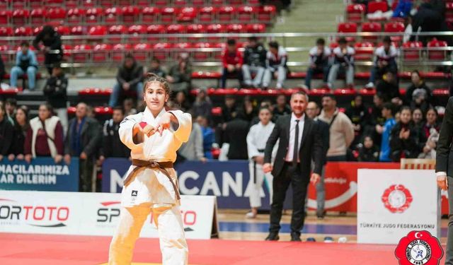 Birinci Avrupa Kupası'nda tatamiye çıkıyor