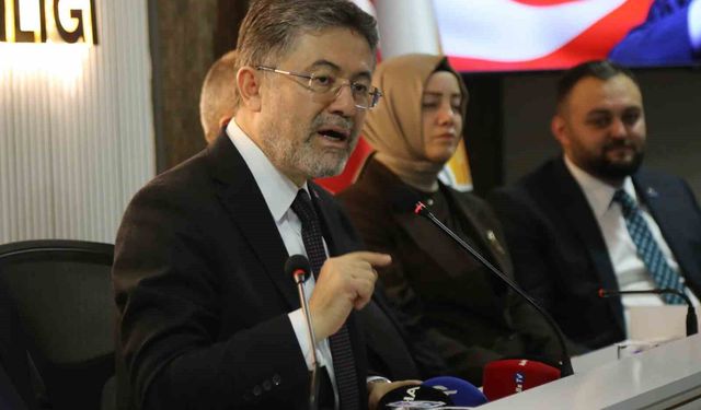 'Güzel ülkemin beş tarafı çatışmalarla, savaşlarla, her türlü krizle çevrilmiş durumda'