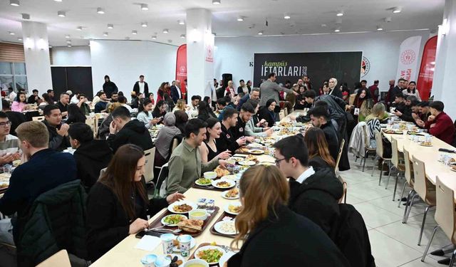 'Kampüs İftarları' etkinliği gençleri aynı sofrada buluşturdu