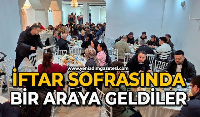 İftar sofrasında bir araya geldiler