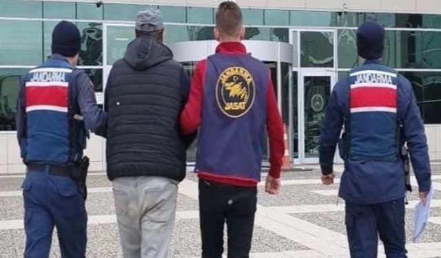 Hırsızlık şüphelisi JASAT tarafından yakalandı