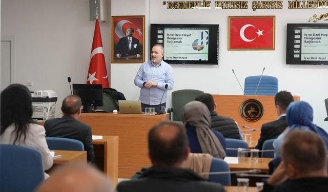 Belediye personeline 'stres yönetimi' eğitimi verildi