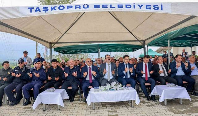 Taşköprü'de süt toplama merkezi törenle hizmete açıldı
