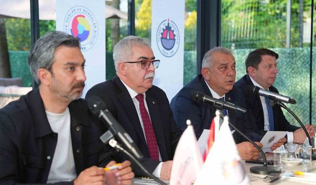 DTSO Meclisi Kusursuz Kafe'de yapıldı