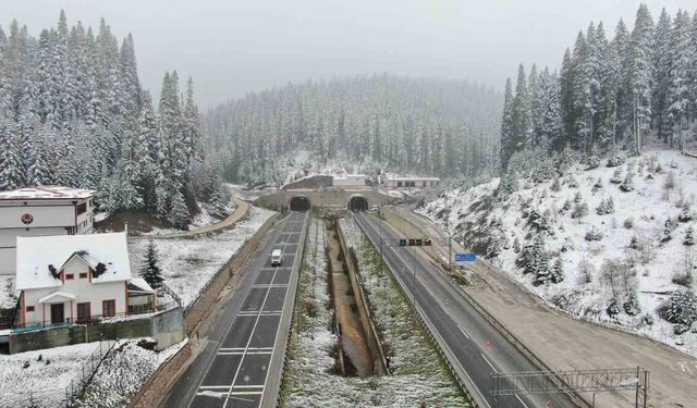 Ilgaz Dağı mayıs ayında beyaza büründü