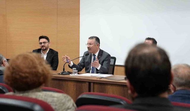 Karabük Üniversitesi İşletme Fakültesinde akademik kurul toplandı