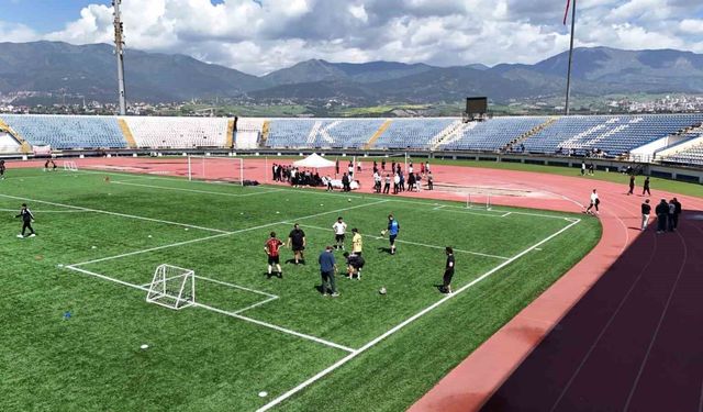 KBÜ Spor Oyunları'nda 800'e yakın öğrenci kıyasıya mücadele etti