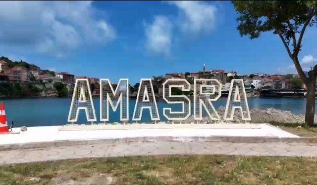 Amasra'ya ışıklı tabela