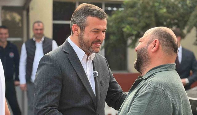 Başkan Çetinkaya belediye personeliyle bayramlaştı