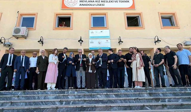 DTSO'dan lisenin kütüphanesine tefrişat