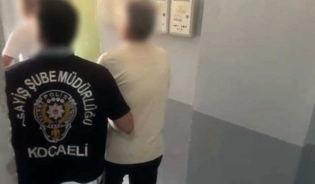 Polisinin aradığı 8 yıllık firari İzmir'de yakalandı