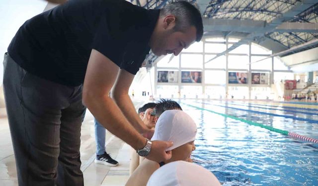 Karabük'te 'Yüzme Bilmeyen Kalmasın' projesi başladı