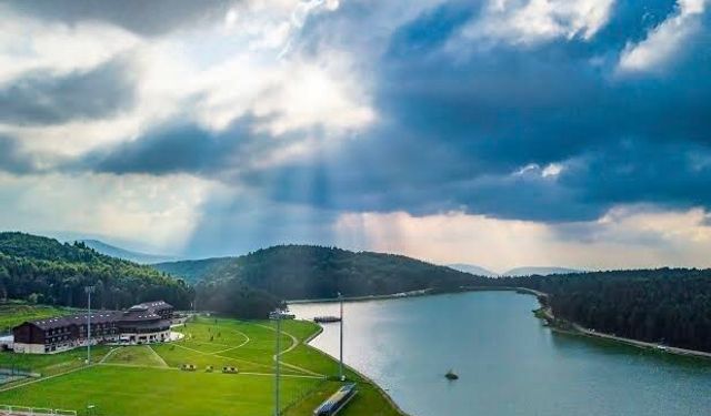 Profesyonel futbol kulüpleri, yeni sezon kampı için Düzce'yi tercih ediyor