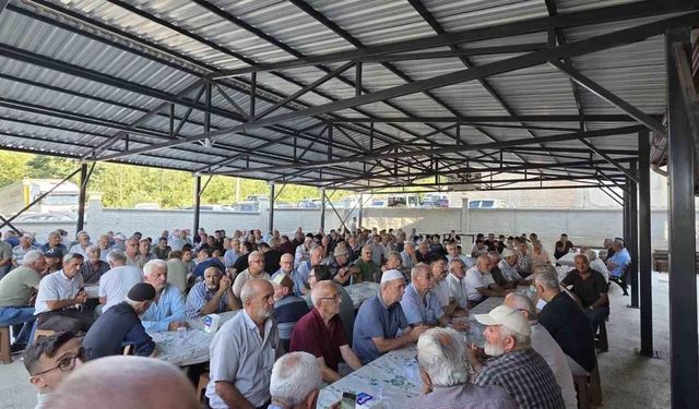 Gölormanı köyünde geleneksel mevlid programı düzenlendi