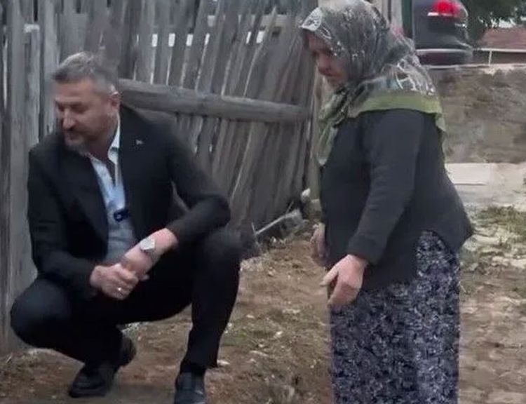 Başkan Civa'nın samimi tavırları sosyal medyada ilgi görüyor