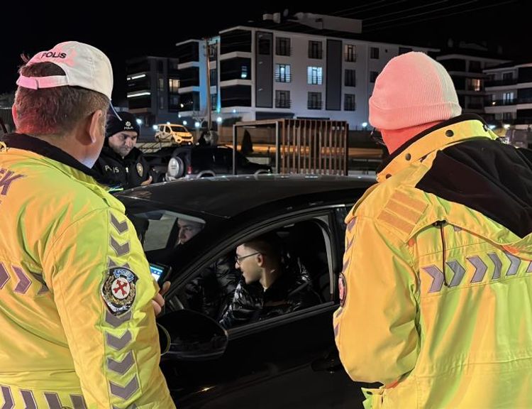 Gece saatlerinde yüksek sese geçit yok