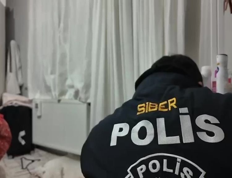 Çocukocukların müstehcen görüntülerini depolayan 12 şüpheli tutuklandı