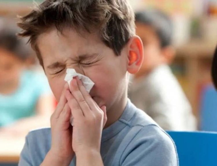 Çocuklarda koyu burun akıntısına dikkat