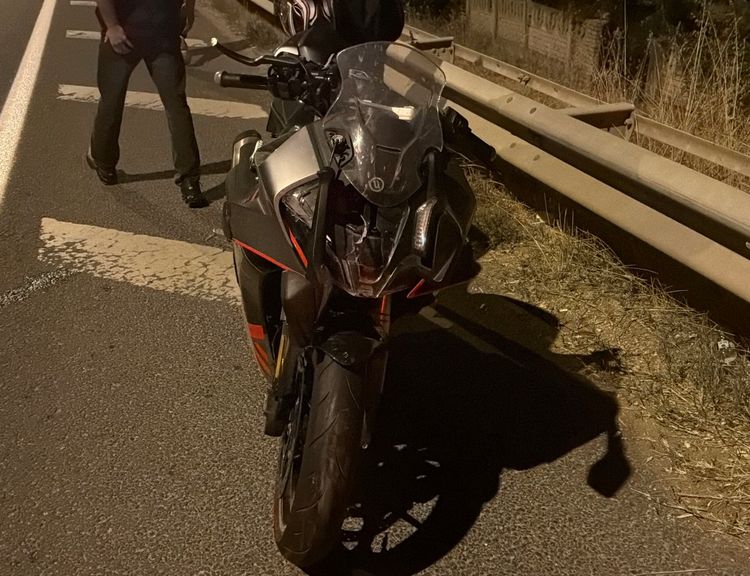 İki motosiklet çarpıştı: Yaralılar var